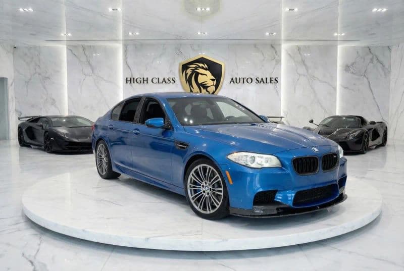 2013 BMW M5 Sedan 4D