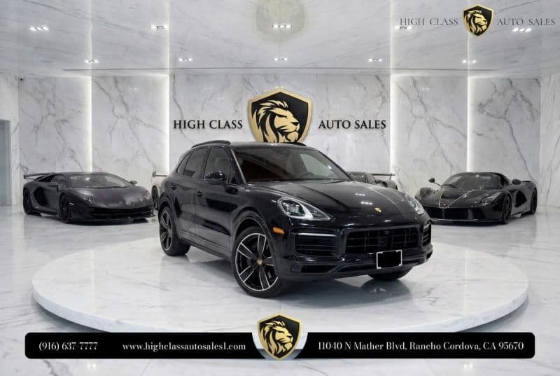 2022 Porsche Cayenne Sport Utility 4D
