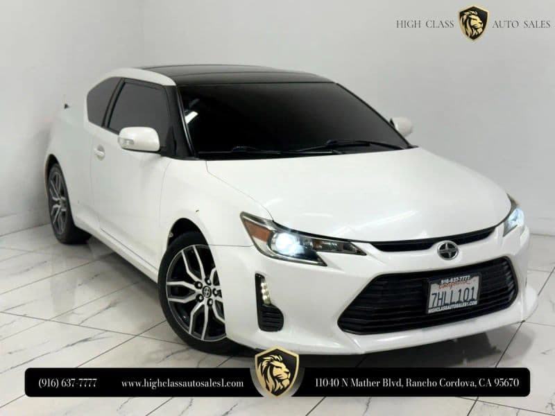 2015 Scion tC Hatchback Coupe 2D