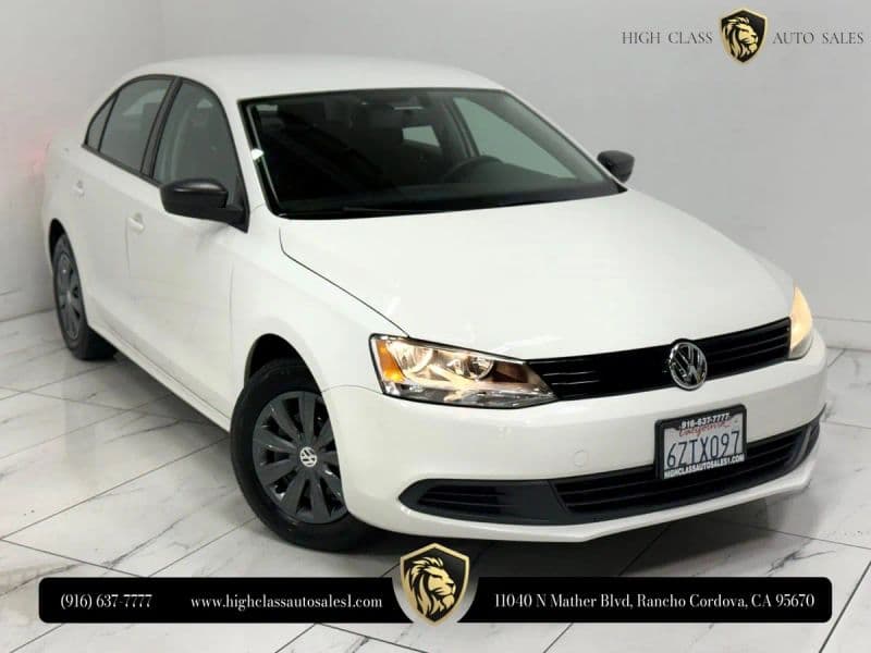 2013 Volkswagen Jetta 2.0L S Sedan 4D