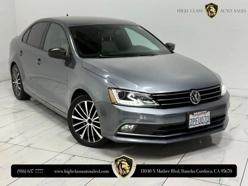 2016 Volkswagen Jetta 1.8T Sport Sedan 4D
