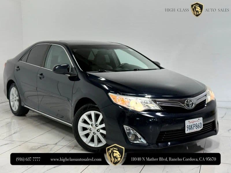 2012 Toyota Camry XLE Sedan 4D